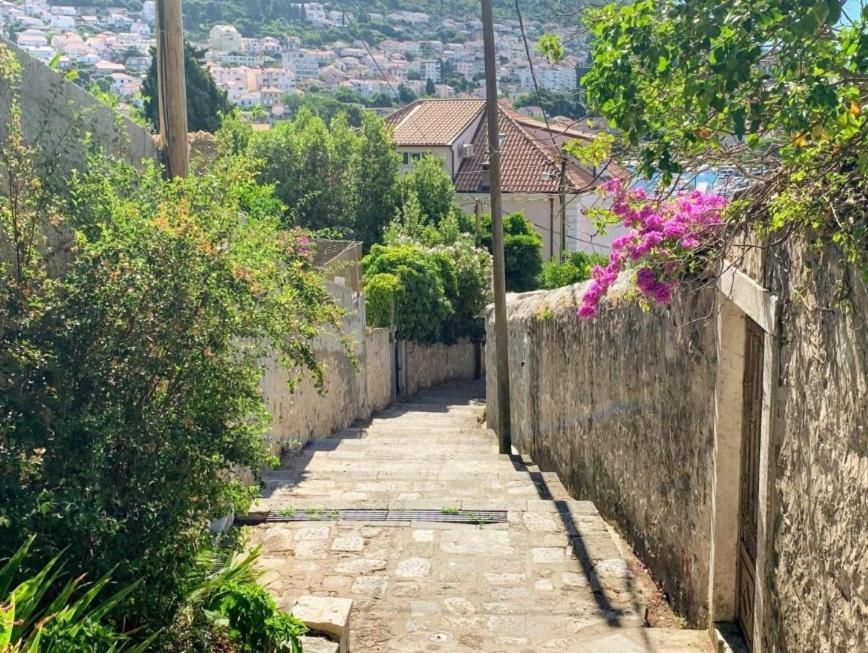 דירות Peaceful House In דוברובניק מראה חיצוני תמונה